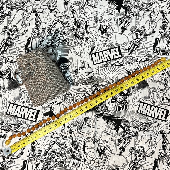 Raw amber necklace for teething babies - Picture 3 of 7